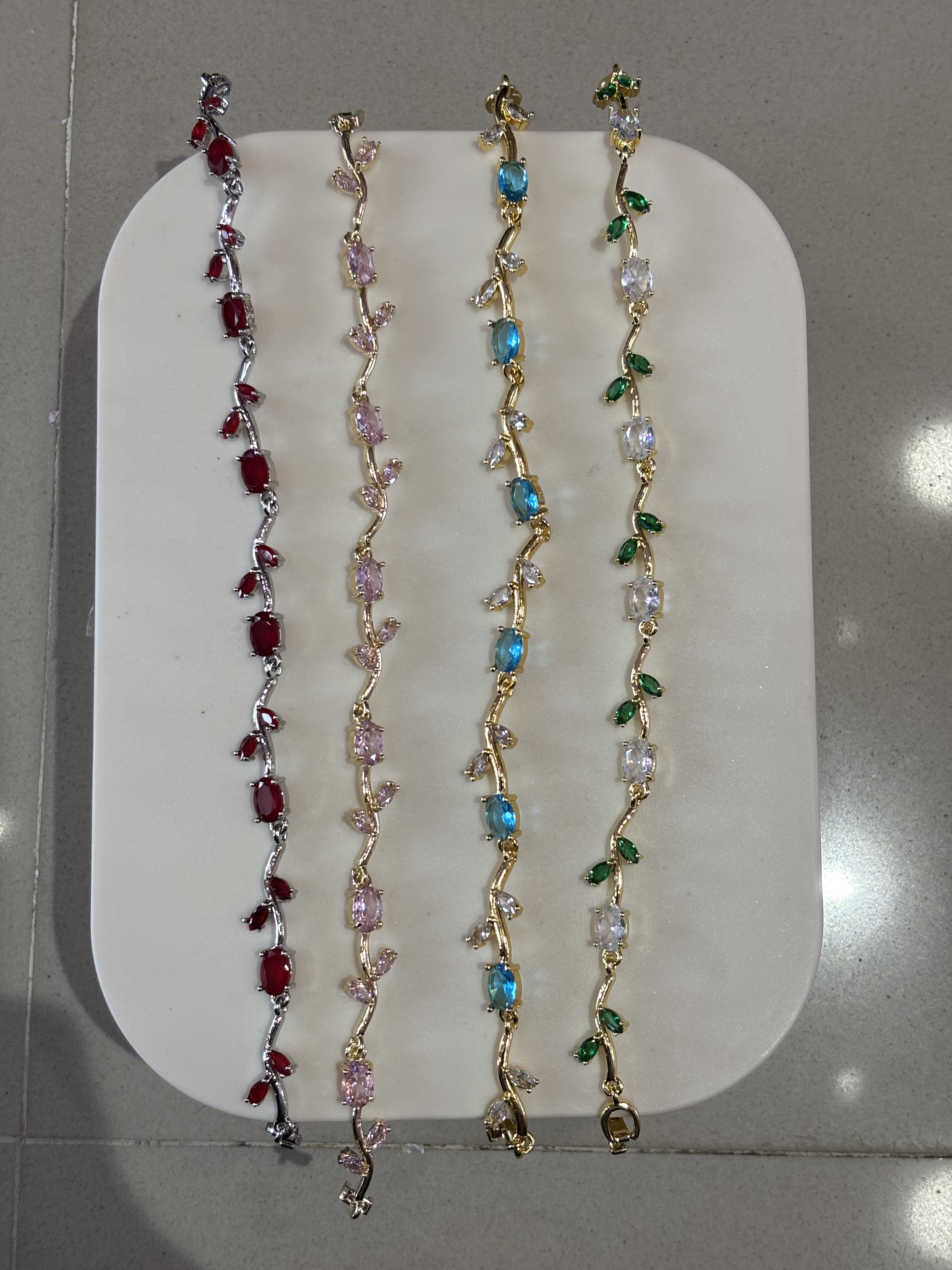 Tulip bracelet